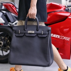 Hermes Haut A Courroies Bags